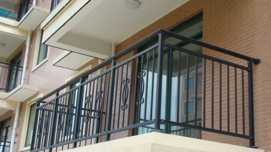 Nuevo diseño hermoso balcón decorativo balaustrada en venta
