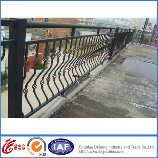 Valla de hierro residencial de seguridad de hierro forjado (dhfence-24)