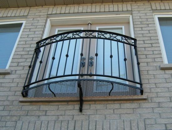 Esgrima de balcón de hierro forjado