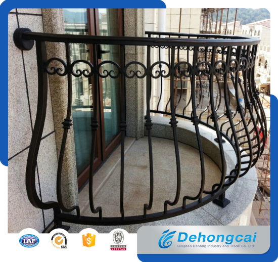 Barandilla exterior de aluminio para balcón / Barandilla decorativa de balcón de hierro forjado galvanizado